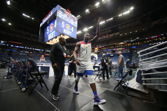 体育娱乐-锡安手指骨折恐报销 鹈鹕不满NBA纵容凶狠对抗